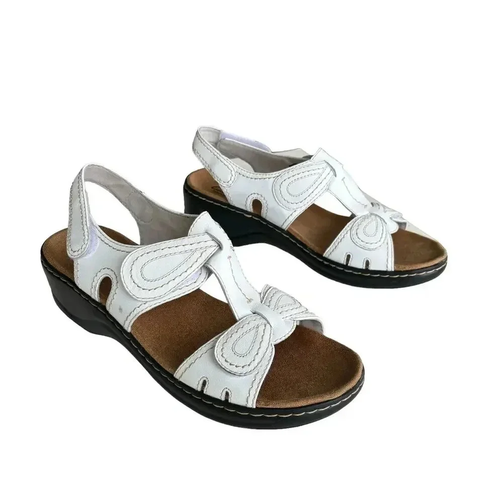 New Clark's Lexi Walnut Q Wedge T-Strap Sandal White Leather Size 11 - Picture 2 of 10
